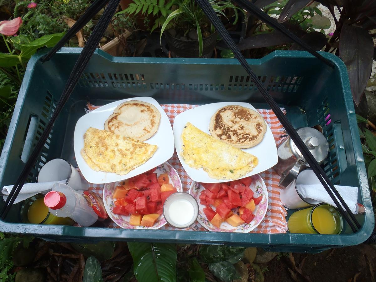 Jarabacoa Family Hostel Los Angeles  外观 照片