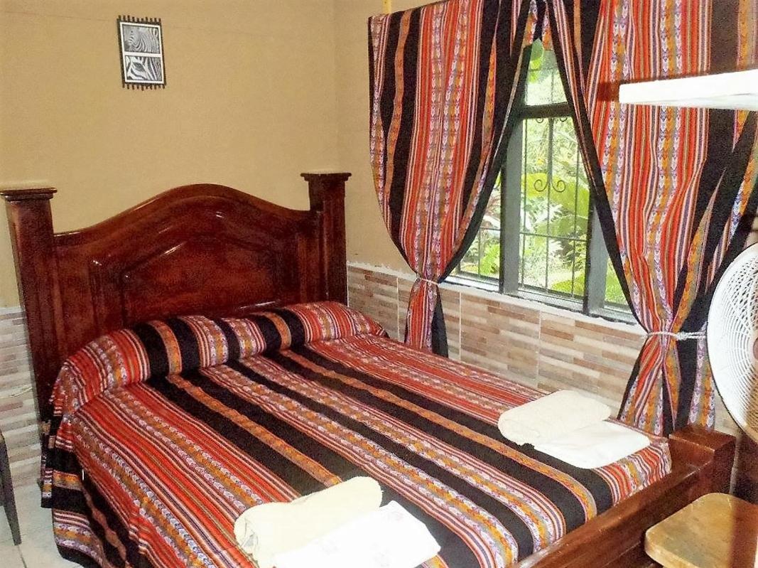Jarabacoa Family Hostel Los Angeles  外观 照片